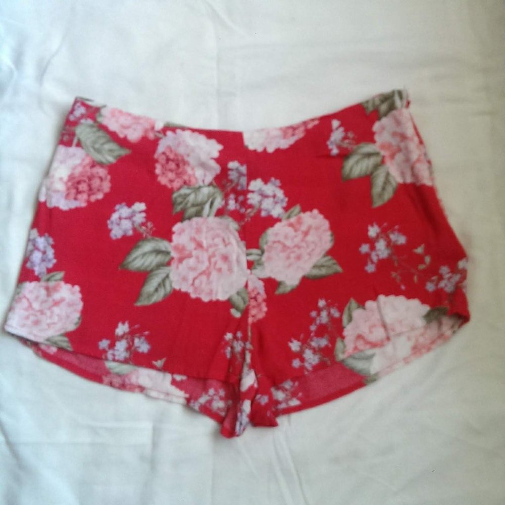 Forever 21 floral pink and red